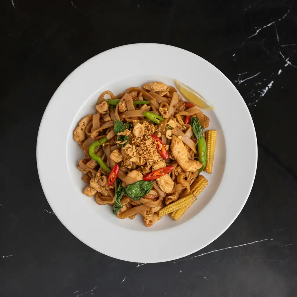 Pad Khee Mao ผัดขี้เมา.