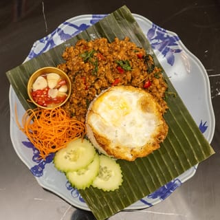 Basil Entree (Pad Kra pao) ผัดกะเพรา